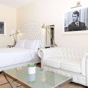 Deluxe  King Room Mobility accessible